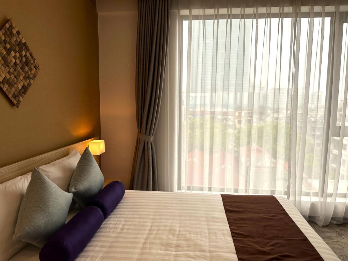 Hotel Yah Hanoi & Spa Exterior photo