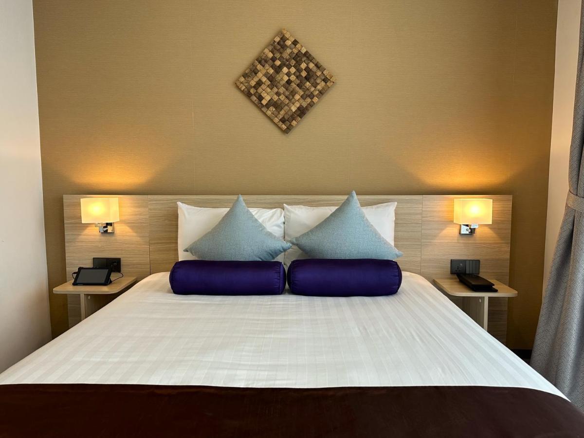 Hotel Yah Hanoi & Spa Exterior photo