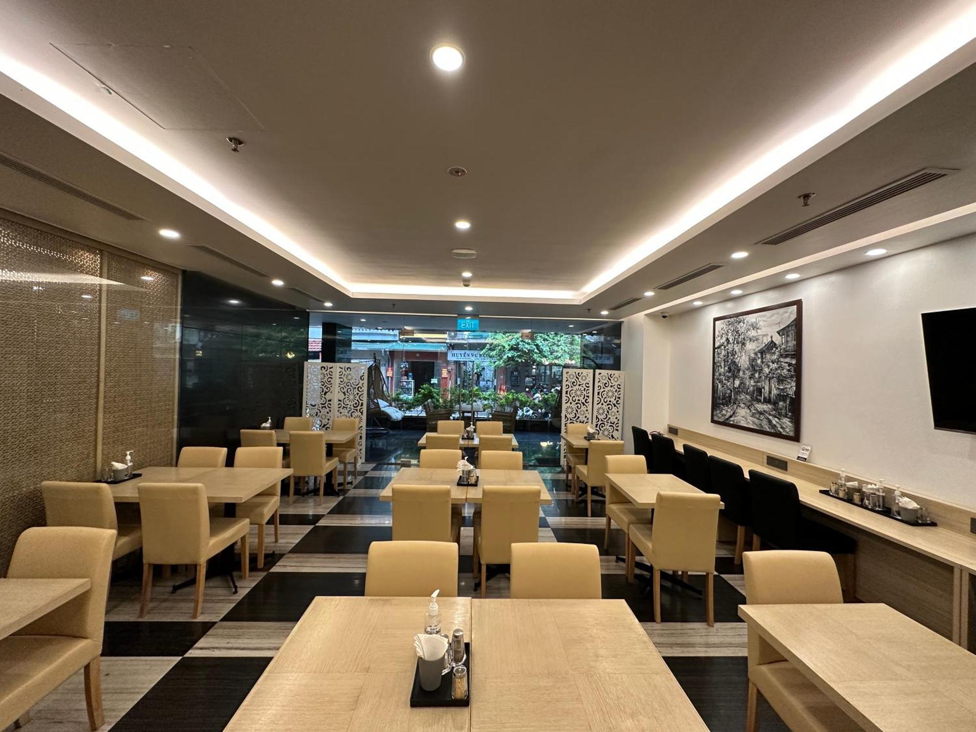 Hotel Yah Hanoi & Spa Exterior photo