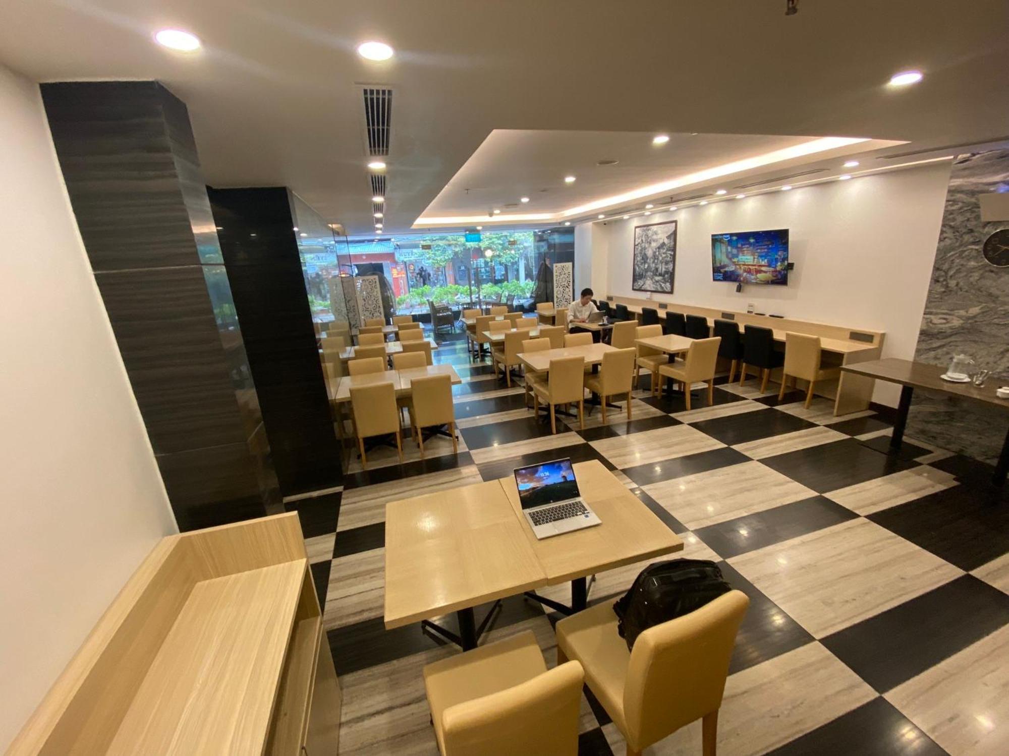 Hotel Yah Hanoi & Spa Exterior photo